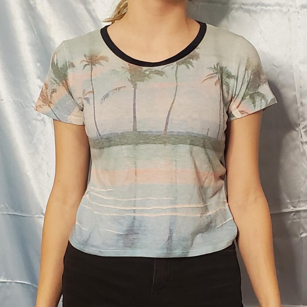 Hollister Tropical Tee